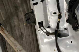Malle/Hayon arriere RENAULT MEGANE 3