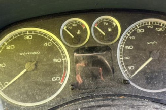 Bouton de warning PEUGEOT 307