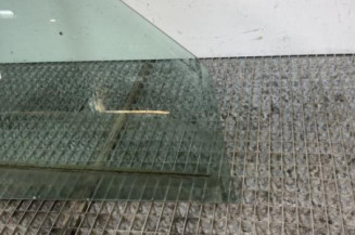 Vitre avant droit RENAULT CLIO 2