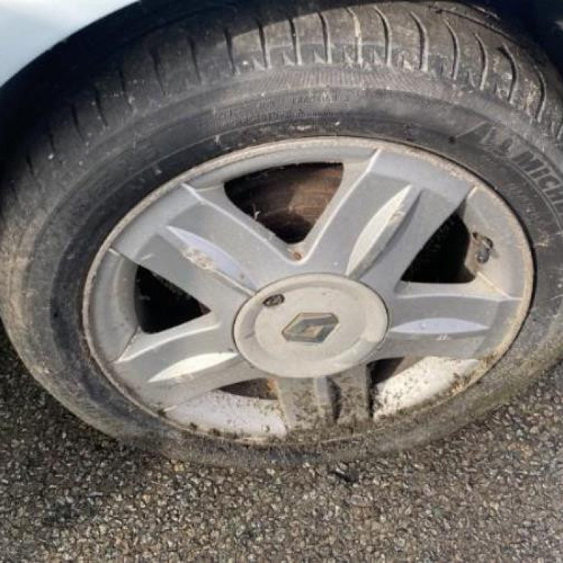 Vitre avant droit RENAULT CLIO 2 Photo n°20