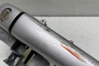 Poignee porte avant gauche PEUGEOT 308 1