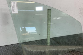 Vitre avant droit RENAULT CLIO 4