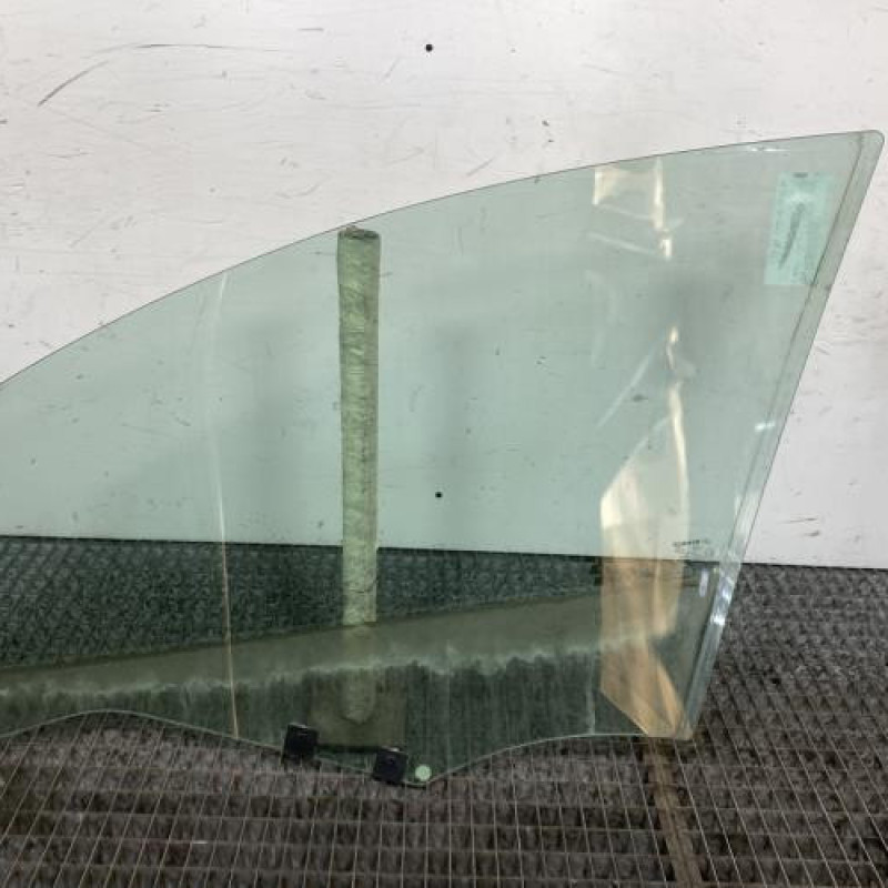 Vitre avant droit RENAULT CLIO 4 Photo n°5