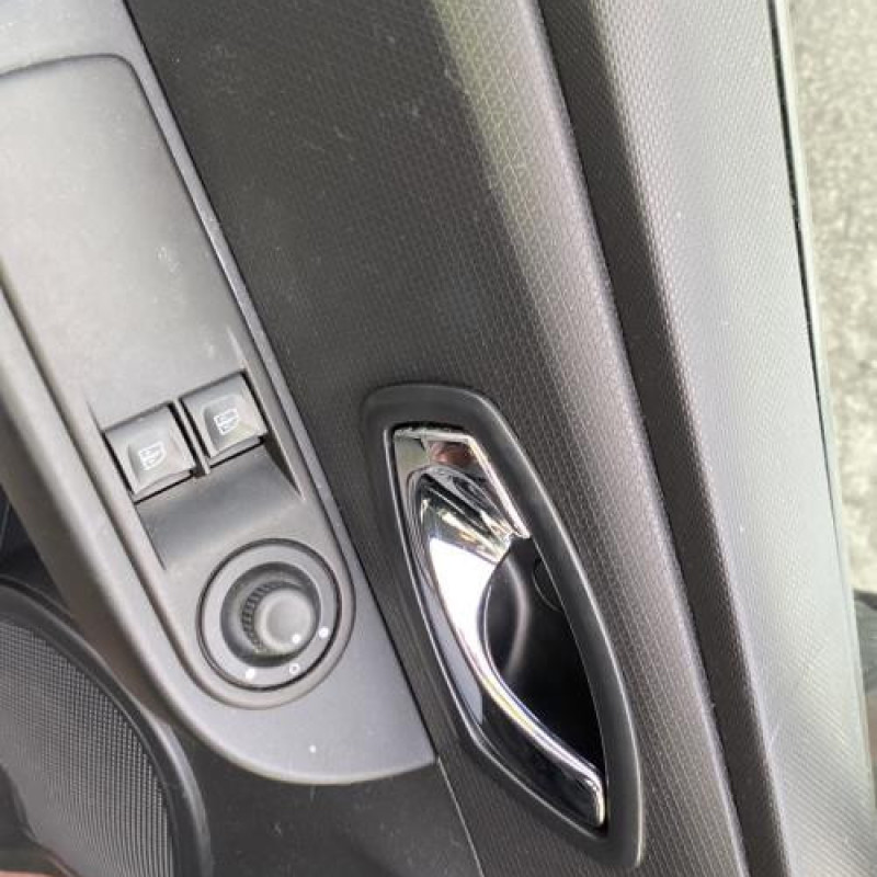 Boite a gants RENAULT CLIO 4 Photo n°10
