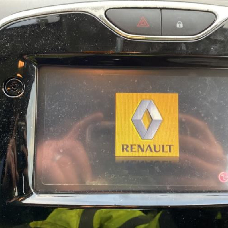 Boite a gants RENAULT CLIO 4 Photo n°17