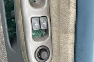 Moteur essuie glace avant RENAULT TWINGO 1