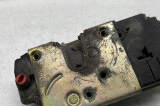 Serrure arriere droit PEUGEOT 206