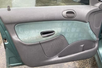 Serrure arriere droit PEUGEOT 206