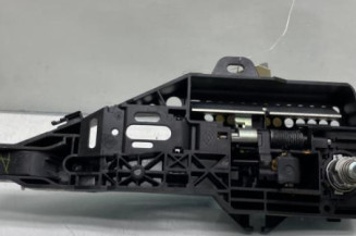 Poignee porte avant gauche RENAULT CLIO 4