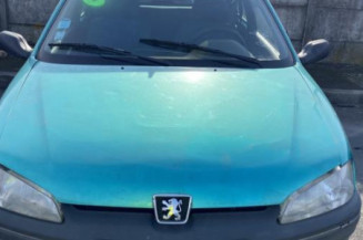 Bouton de warning PEUGEOT 106