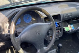 Bouton de warning PEUGEOT 106