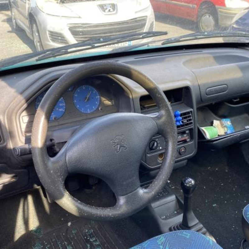 Ceinture avant gauche PEUGEOT 106 Photo n°9