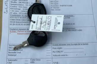 Feu arriere stop central PEUGEOT 206
