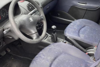 Feu arriere stop central PEUGEOT 206