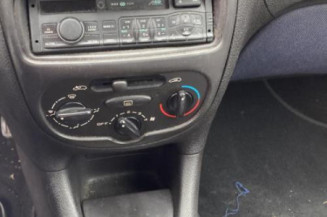 Feu arriere stop central PEUGEOT 206