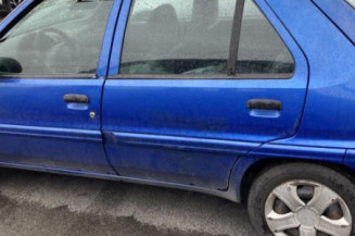 Vitre avant droit CITROEN SAXO