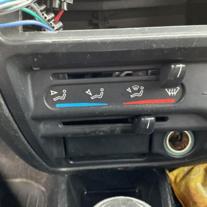 Leve vitre electrique avant droit CITROEN SAXO Photo n°20