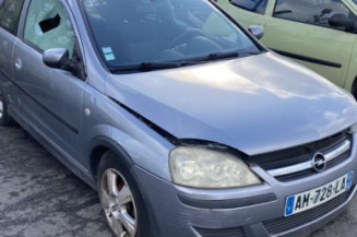 Moteur essuie glace arriere OPEL CORSA C