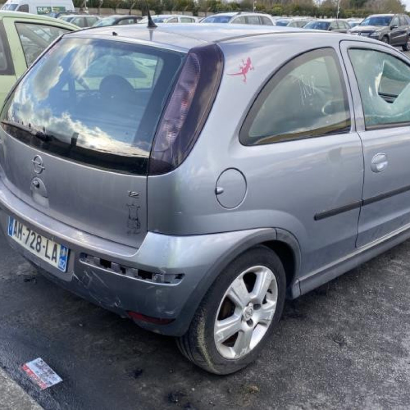 Moteur essuie glace arriere OPEL CORSA C Photo n°3