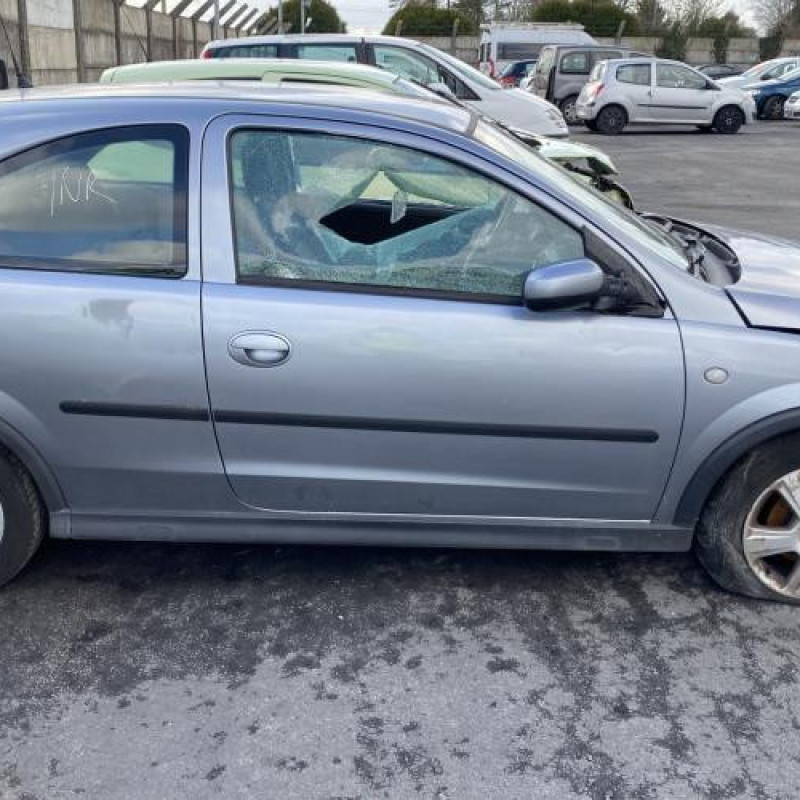Moteur essuie glace arriere OPEL CORSA C Photo n°6