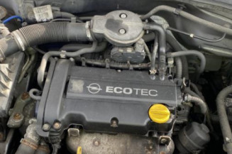 Moteur essuie glace arriere OPEL CORSA C