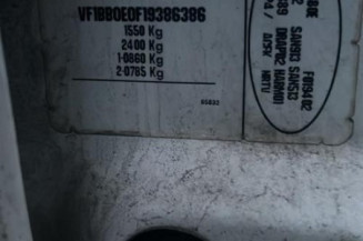 Calandre RENAULT CLIO 2