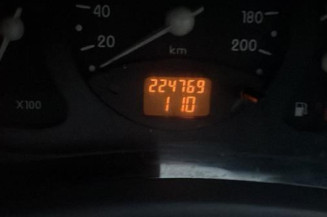 Calandre RENAULT CLIO 2