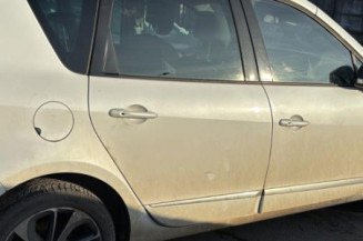 Moteur essuie glace avant droit RENAULT SCENIC 3