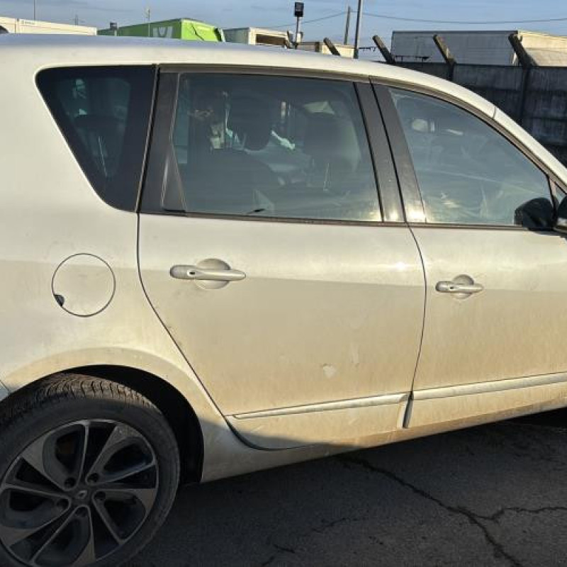 Moteur essuie glace avant droit RENAULT SCENIC 3 Photo n°7