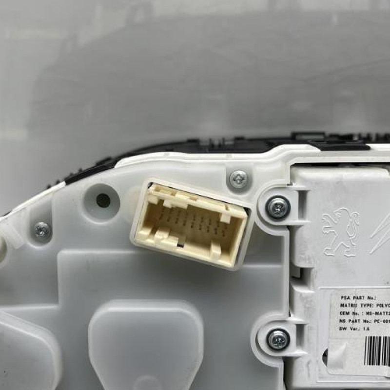 Compteur PEUGEOT 208 1 Photo n°5
