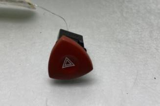 Bouton de warning RENAULT LAGUNA 2 Photo n°1