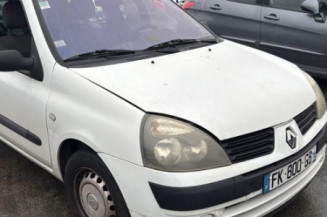 Pivot de moyeu avant gauche RENAULT CLIO 2