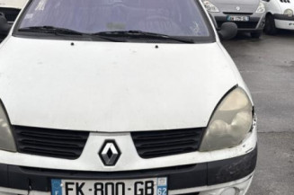 Pivot de moyeu avant gauche RENAULT CLIO 2