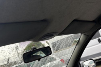 Pivot de moyeu avant gauche RENAULT CLIO 2