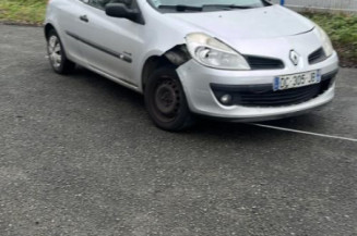 Amortisseur avant droit RENAULT CLIO 3