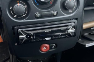 Amortisseur avant droit RENAULT CLIO 3