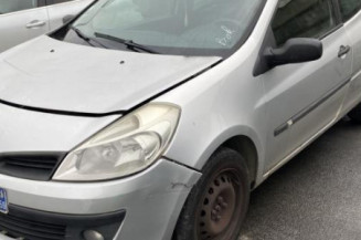 Amortisseur avant droit RENAULT CLIO 3