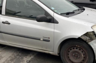 Amortisseur avant droit RENAULT CLIO 3