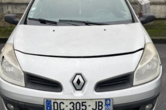 Amortisseur avant droit RENAULT CLIO 3