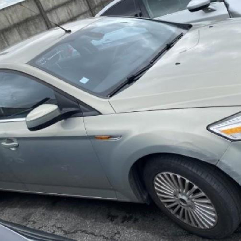 Bouton de coffre FORD MONDEO 3 Photo n°16