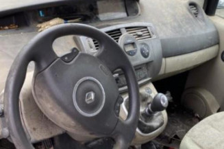 Feu arriere stop central RENAULT SCENIC 2