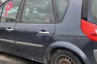 Feu arriere stop central RENAULT SCENIC 2
