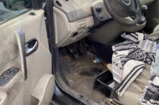 Feu arriere stop central RENAULT SCENIC 2