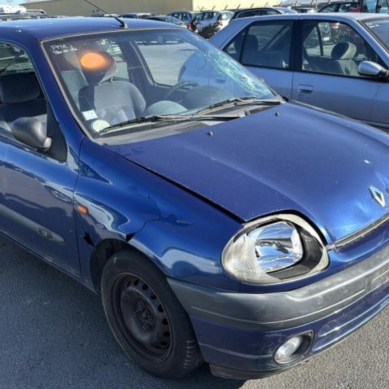Bras essuie glace arriere RENAULT CLIO 2 Photo n°8