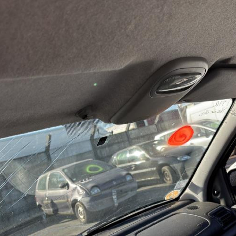 Bras essuie glace arriere RENAULT CLIO 2 Photo n°18