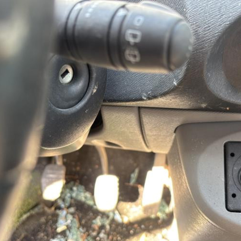 Compte tours RENAULT TWINGO 2 Photo n°13