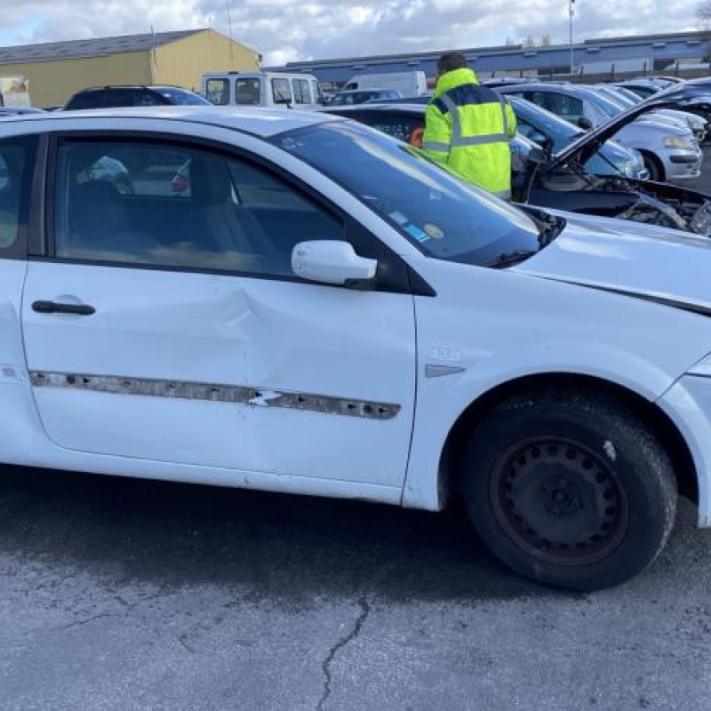 Cremaillere assistee RENAULT MEGANE 2 Photo n°7
