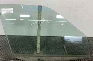 Vitre avant droit CITROEN SAXO Photo n°1