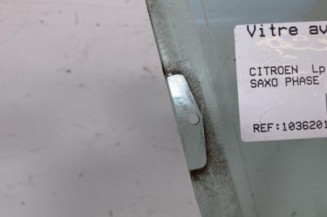 Vitre avant droit CITROEN SAXO