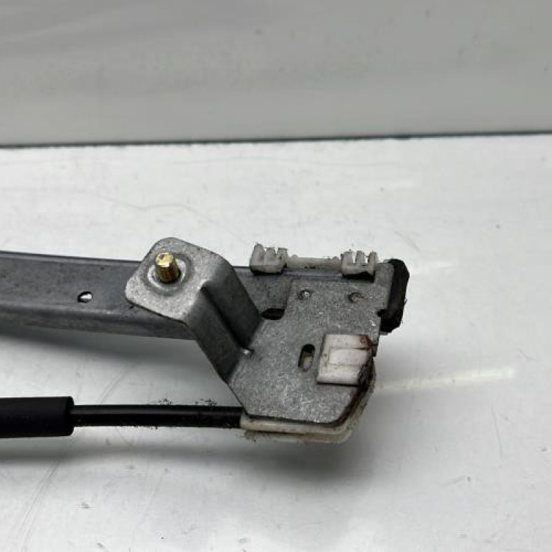 Leve vitre electrique avant gauche CITROEN SAXO Photo n°3